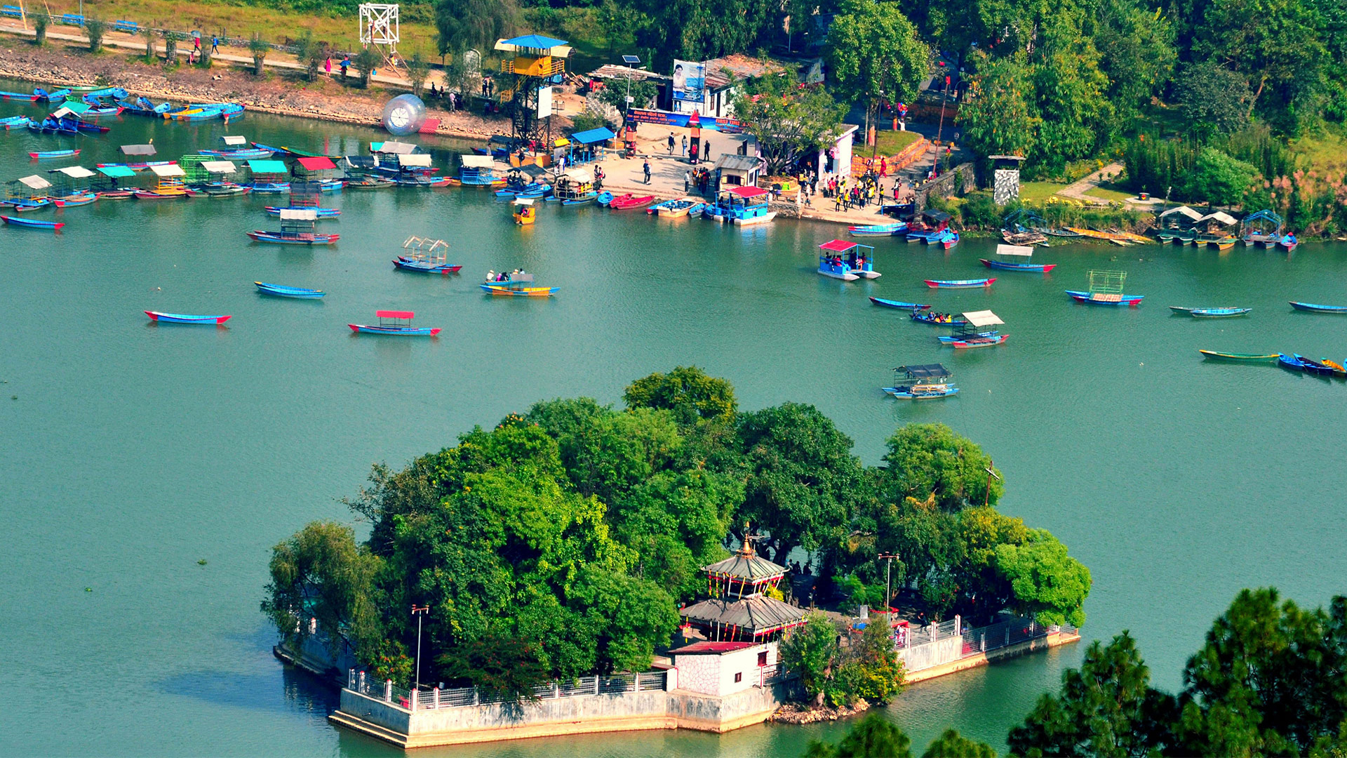 3 Night Kathmandu – 2Night Pokhara- 2 Night Chitwan 